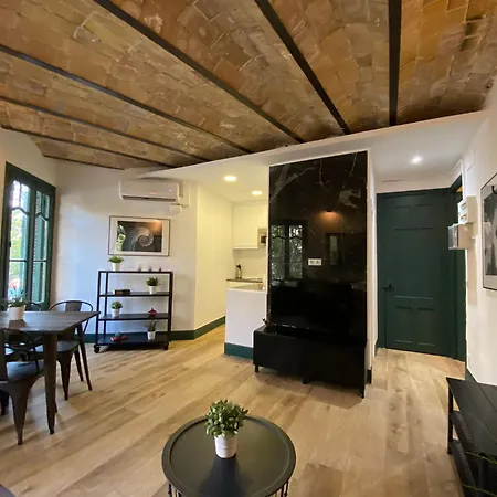 Apartman Rent - Gaudi House *