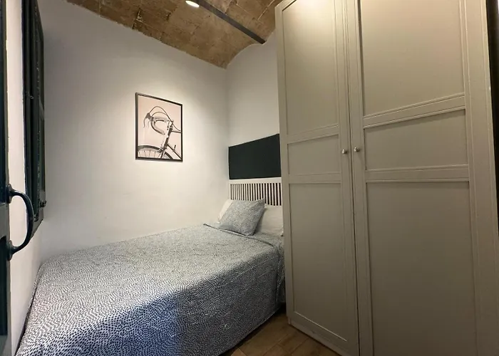 Rent - Gaudi House *